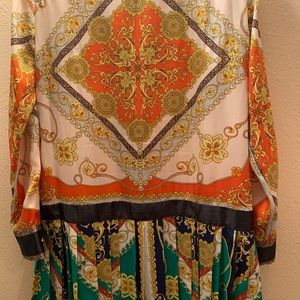 Limited edition, gorgeous  Zara Woman ,Large,like new,Versace style design,rare